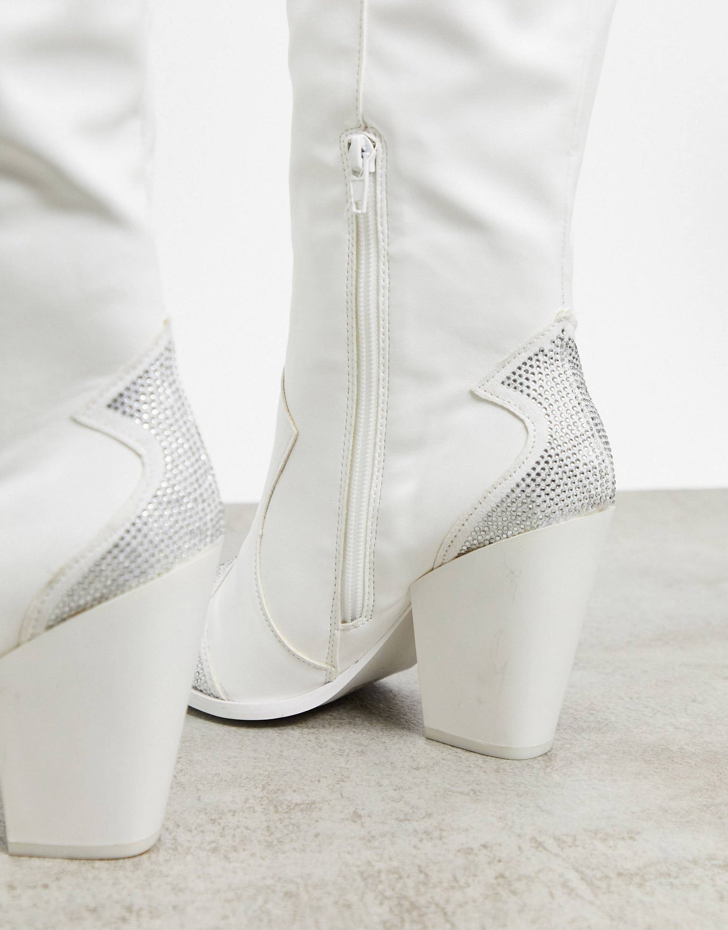 PRIMROSE KNEE-HIGH BOOTS