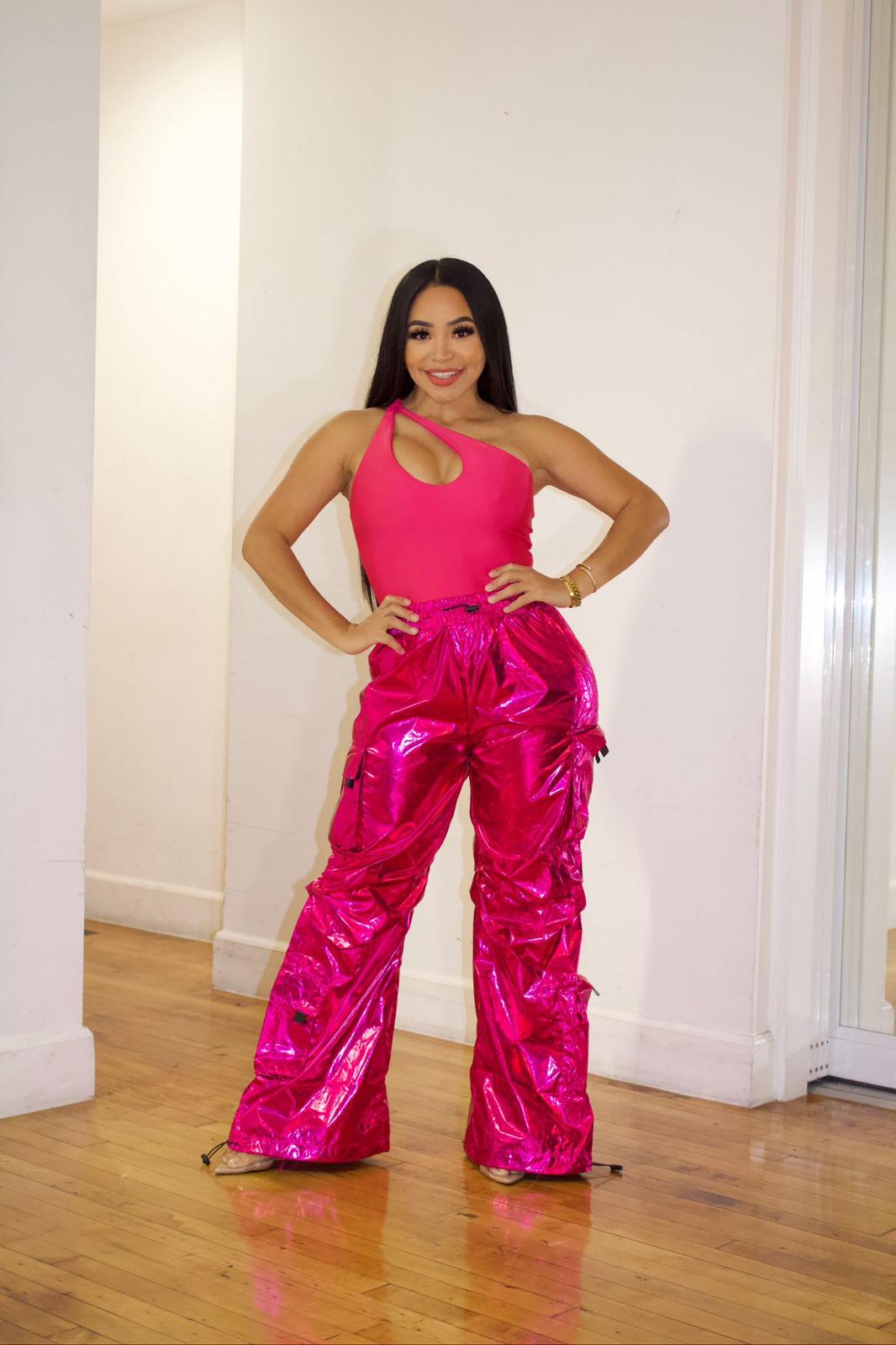 METALLIC PERACHUTE PANTS
