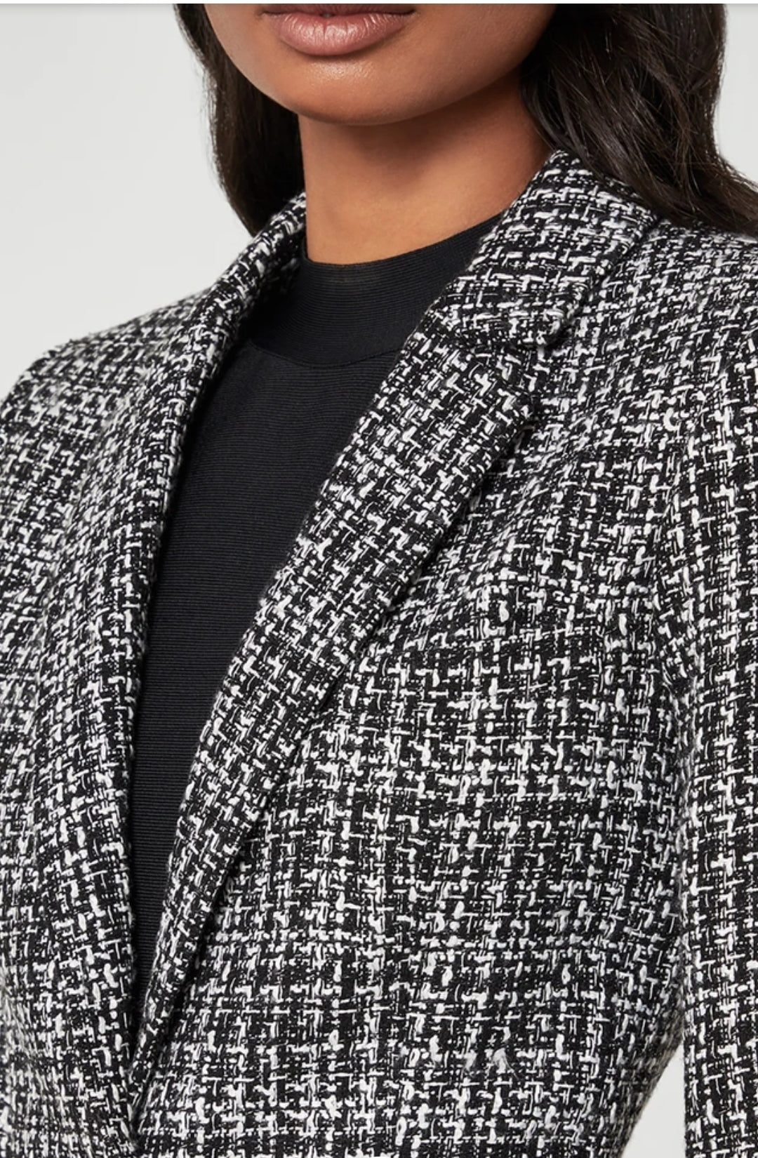 TWEED JACKET

BCBGMAXAZRIA