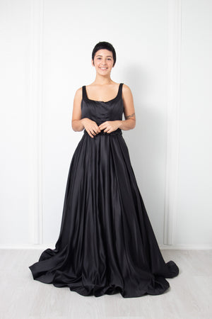 Elizabeth Gown