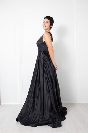 Elizabeth Gown